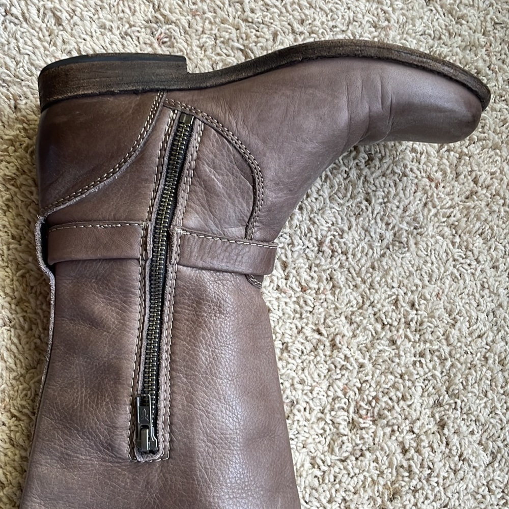 Frye Phillip Riding Boots Tall 7.5 gray/taupe 🐴 - Picture 11 of 14